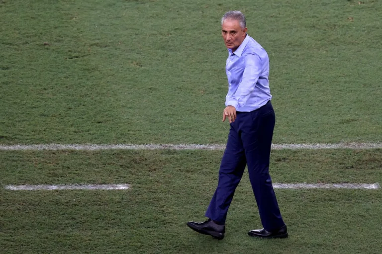 Benja ironiza declaração de Tite no Flamengo: “Politicamente correto”