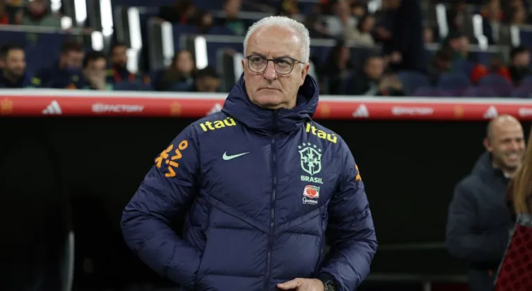 Tostão sugere saída de atacante na seleção brasileira: “Está traçado”