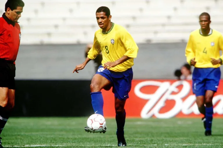 Milton Neves revela ‘segredo’ de Vampeta: “Chorou de vergonha”