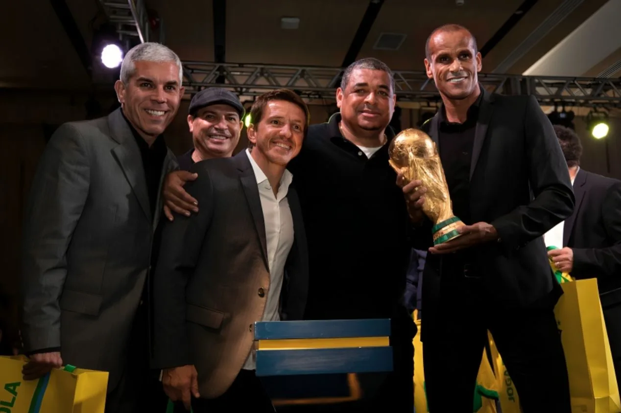 Vampeta revela medo no grupo do penta da seleção: “Vai botar todos no bolso”