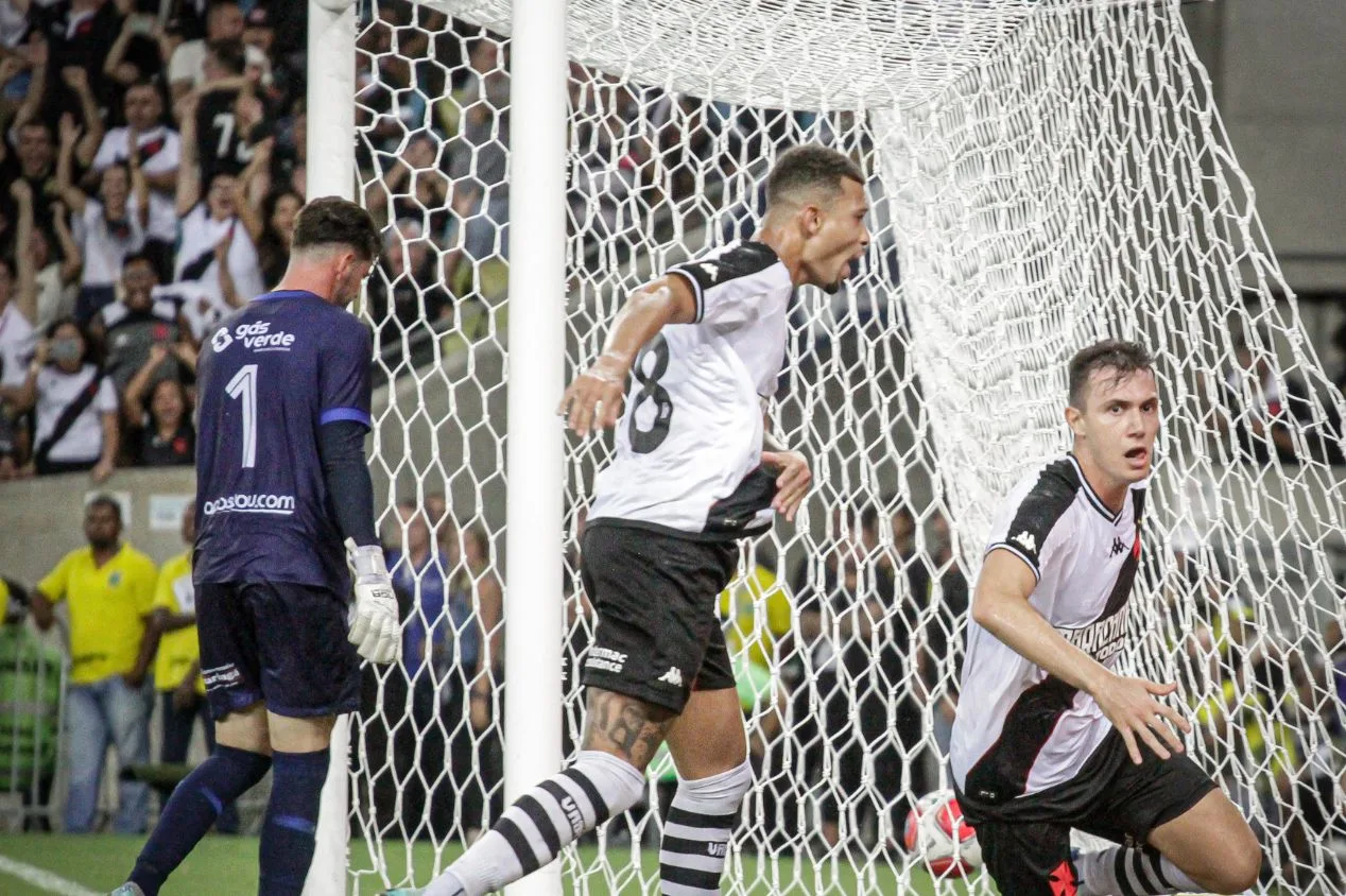 Mauro Cezar critica Vasco por confusão sobre o Maracanã: “Só quer quando convém”