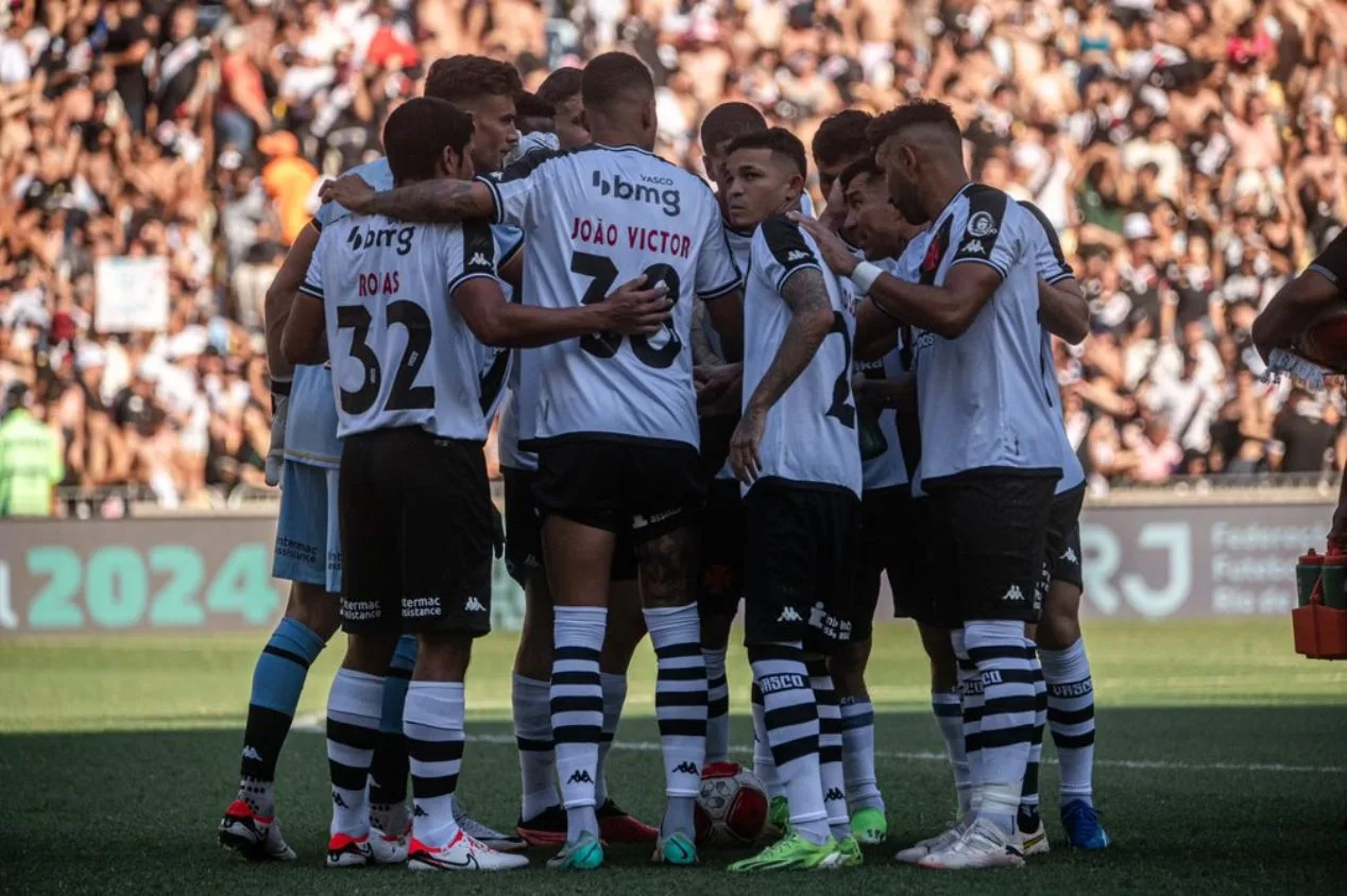 Mauro Cezar dispara após demissão no Vasco e cita rebaixamento no Brasileirão Série A