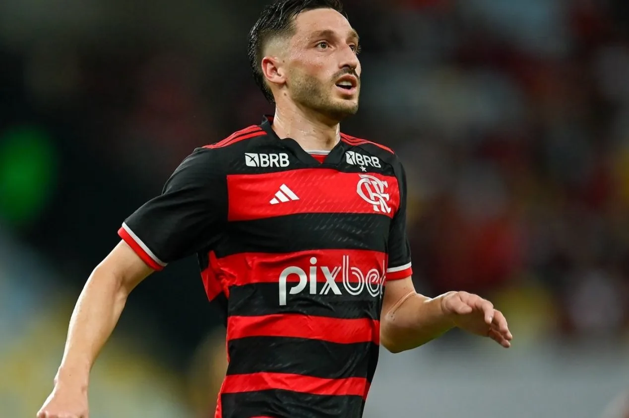 Flamengo deve ter Viña como titular contra o Madureira