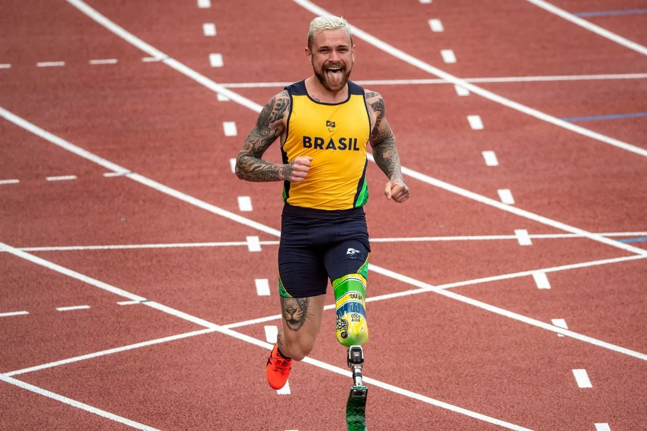 Ex-BBB volta ao esporte paralímpico em desafio de atletismo