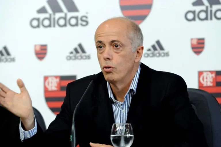 Dirigente ex-Flamengo critica clubes brasileiros em reuniões sobre a Liga