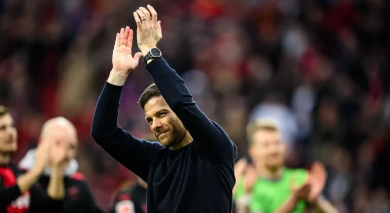 Intensidade, força mental e resiliência são as marcas do Bayer Leverkusen de Xabi Alonso