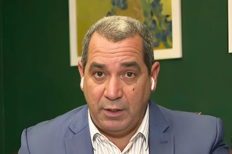 Zinho indica time “manjado” no Brasileirão Série A: “Não muda sua característica”