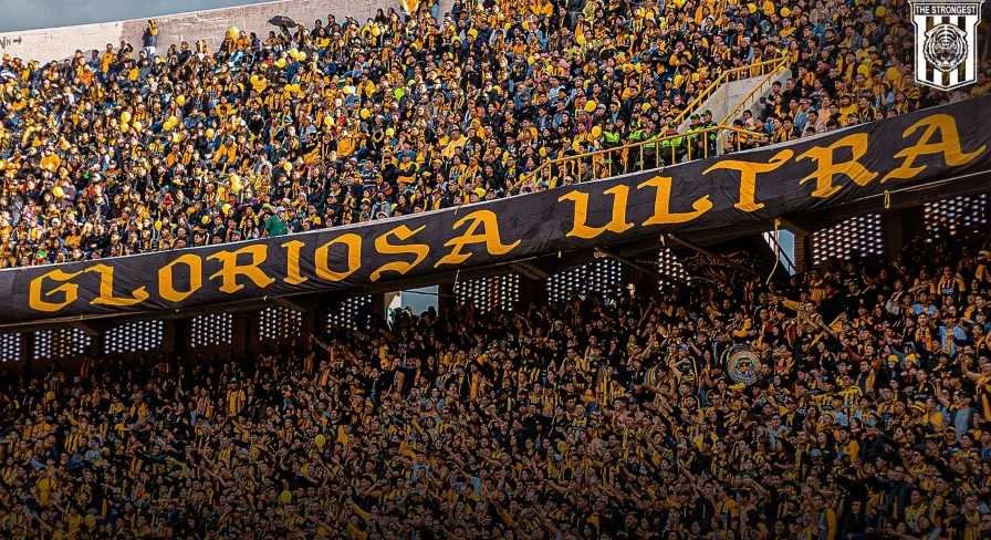 Grêmio vacila e sofre o primeiro gol na Libertadores; veja