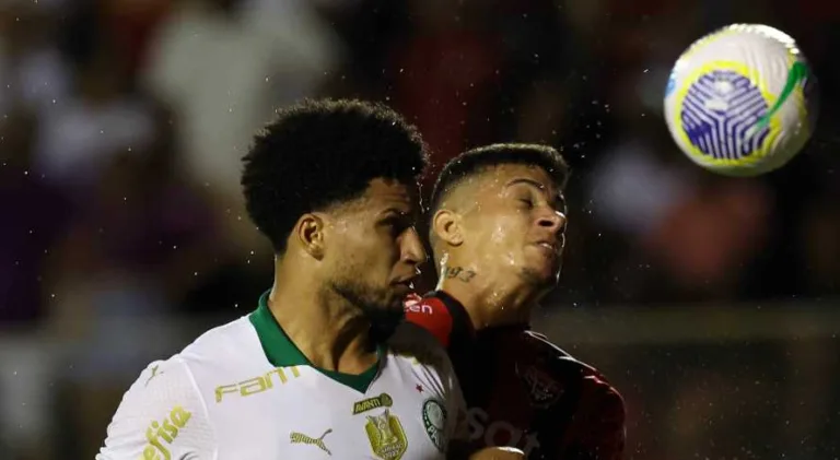 Palmeiras mantém o favoritismo e supera o Vitória na estreia do Brasileirão Série A