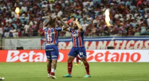 Thaciano brilha em vitória do Bahia sobre o Criciúma na Copa do Brasil
