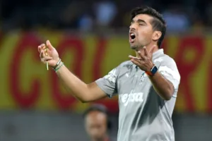 Palmeiras no Equador é o dobro da maior viagem do Manchester City