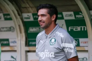 Abel Ferreira fala da ambição e fome de títulos do Palmeiras