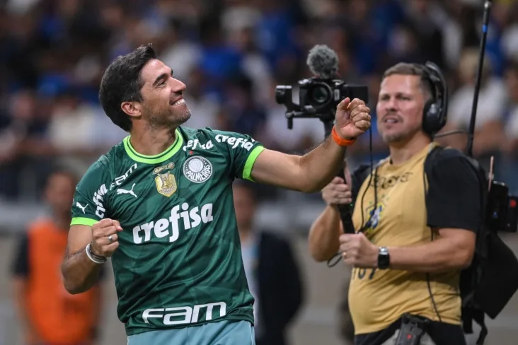 Abel Ferreira rejeitou Premier League para ficar no Palmeiras; entenda