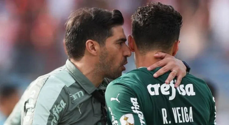 Casagrande dispara sobre polêmica entre Abel Ferreira e Palmeiras: “Não faz sentido”