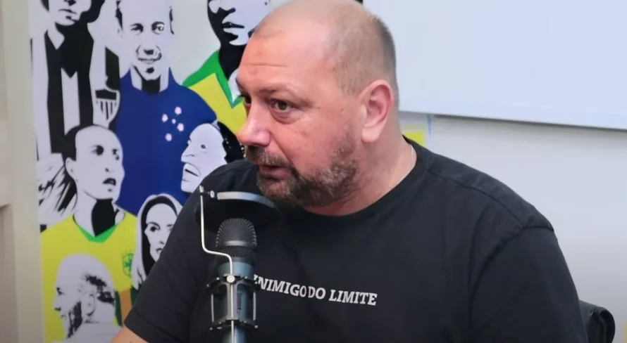 Alê Oliveira elege atacante ‘acima da média’ no Brasil hoje: “Muito diferente”