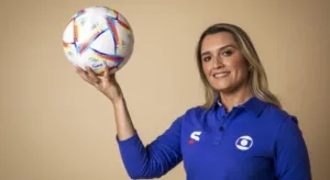 Ana Thaís “ignora” goleiro do Palmeiras e crava o melhor do Brasileirão Série A