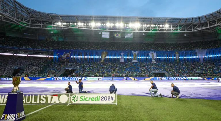 André Hernan comenta bastidores do mosaico que emocionou Abel Ferreira