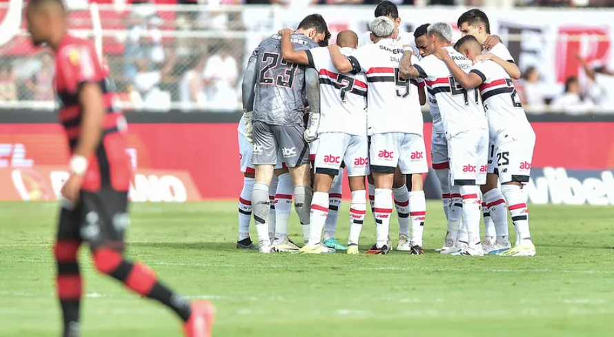 André Hernan aborda lesão de jogador do SPFC e projeta ausência na Libertadores