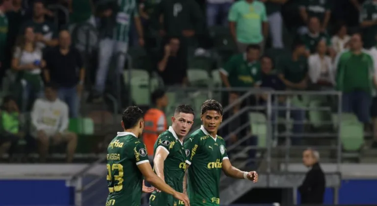 PVC revela estratégia que estava “desaparecida” no Palmeiras