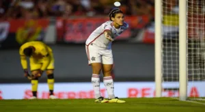 Arnaldo vê Flamengo e Palmeiras favoritos, mas elege surpresa no Brasileirão Série A