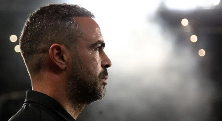 Mauro Cezar critica jornalista em coletiva do Botafogo: “Coisa constrangedora”