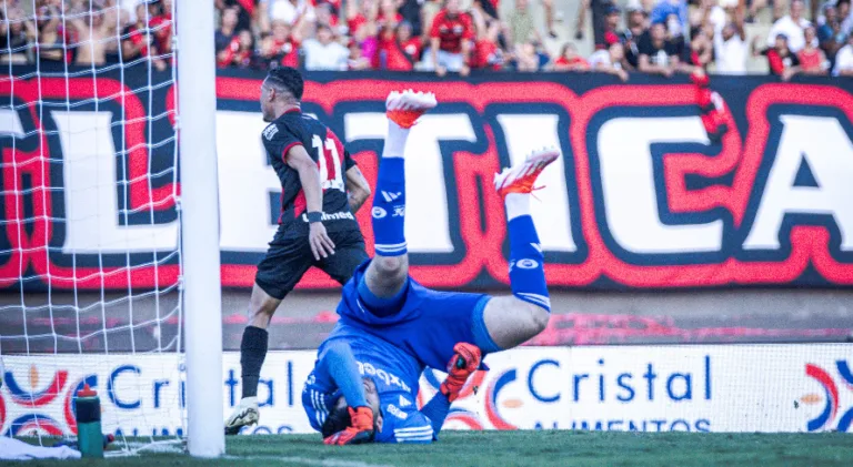 João Guilherme “esquece” Flamengo e elege equipe mais competitiva do Brasileirão Série A