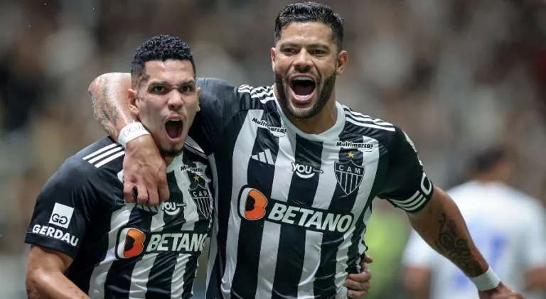 Atlético-MG atropela no primeiro tempo e vence clássico contra Cruzeiro no Brasileirão