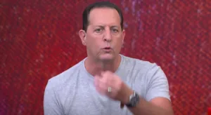 Benja ignora Palmeiras e Flamengo ao indicar campeão da Copa do Brasil