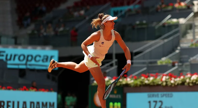 Bia Haddad perde de virada para Swiatek nas quartas do Masters 1000 de Madri
