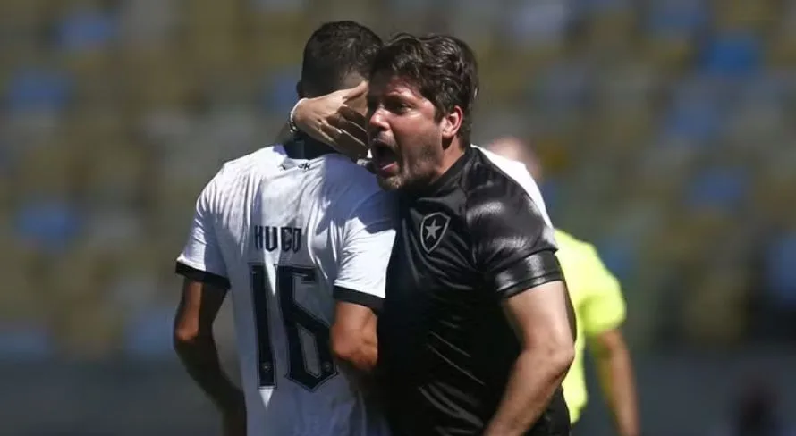 Botafogo faz quatro gols em jogadas de bola parada em seis partidas