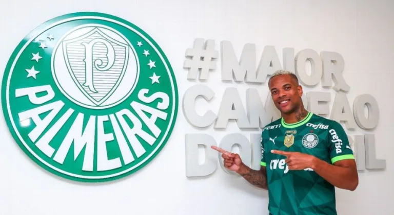 Fora há cinco partidas, Caio Paulista ainda busca se firmar no Palmeiras