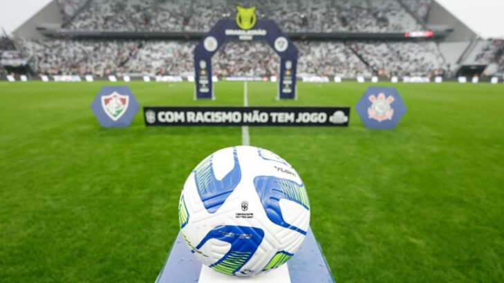 Flavio Prado cobra mudança no futebol brasileiro: “Fim da picada” Flavio Prado cobra mudança no futebol brasileiro: “Fim da picada”