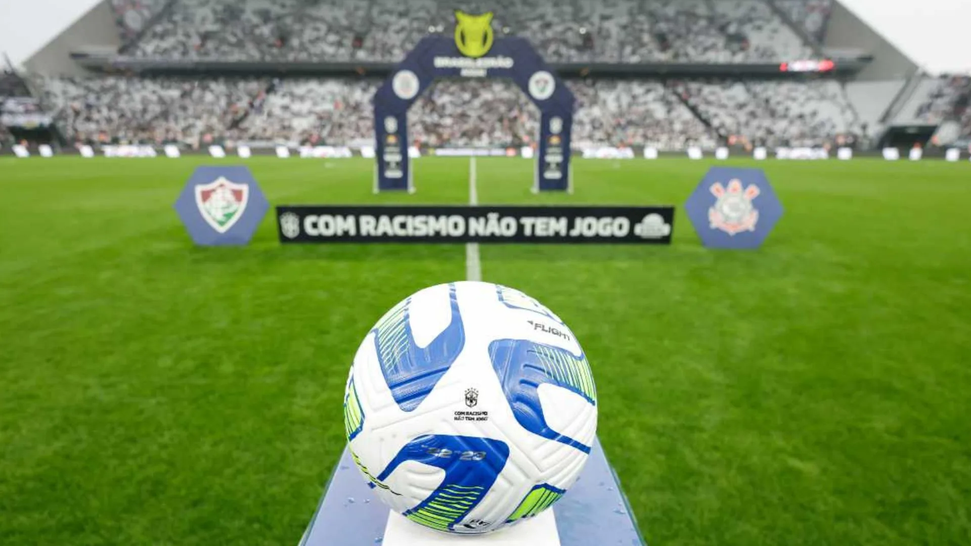 Flavio Prado cobra mudança no futebol brasileiro: “Fim da picada”