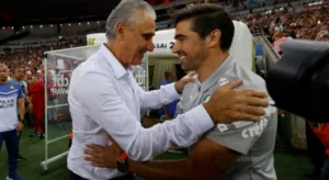 Casagrande pauta Palmeiras x Flamengo e elege melhor técnico do Brasil hoje