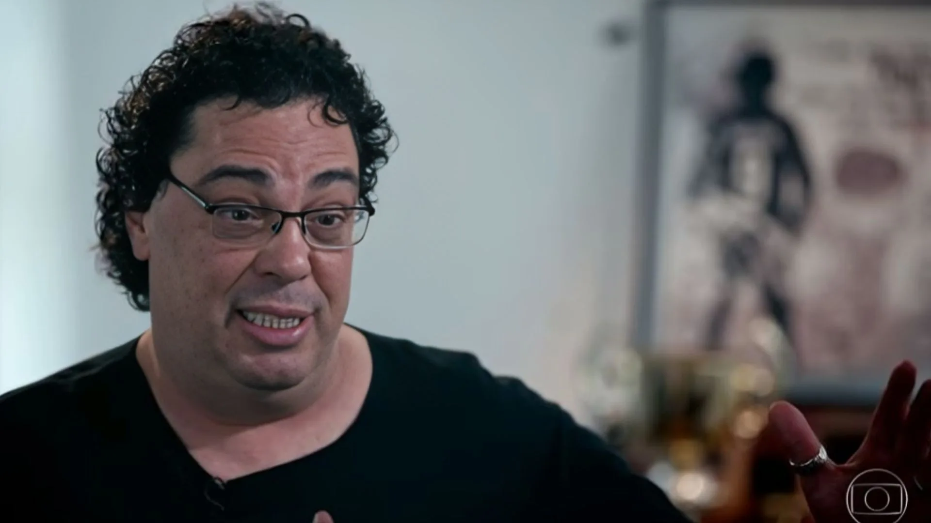 Casagrande aponta “futebol chato” no Brasil e exalta três jogadores “irresponsáveis”