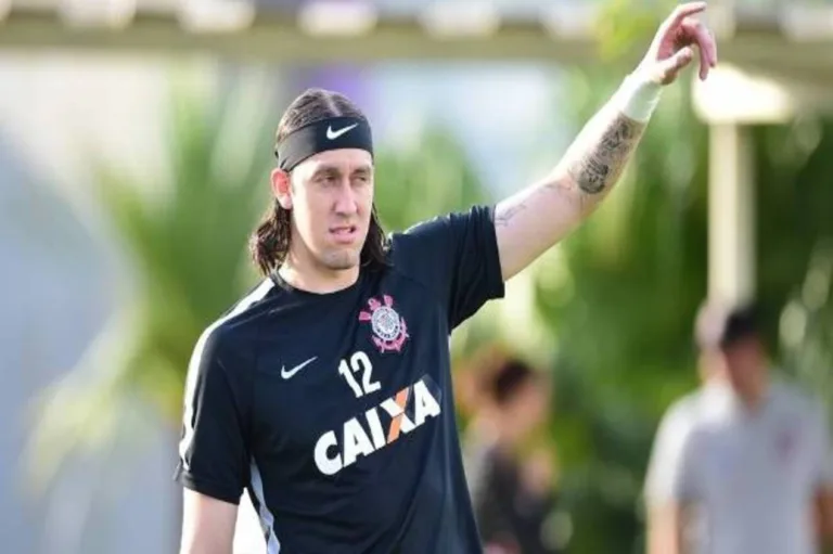 Corinthians tem 100% dos direitos econômicos de apenas seis jogadores do atual elenco