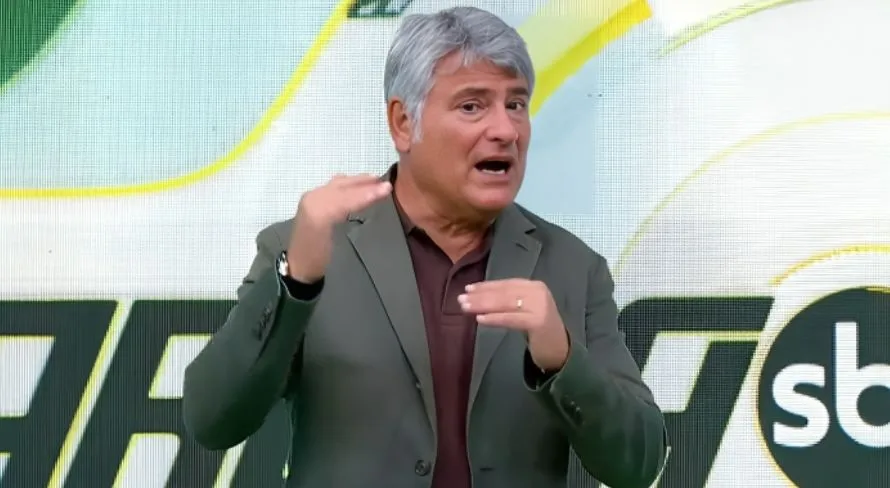 Cleber Machado é convicto ao eleger maior rivalidade do futebol brasileiro