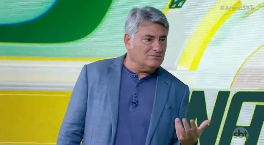 Cleber Machado esquece Dorival Jr e crava melhor técnico brasileiro hoje