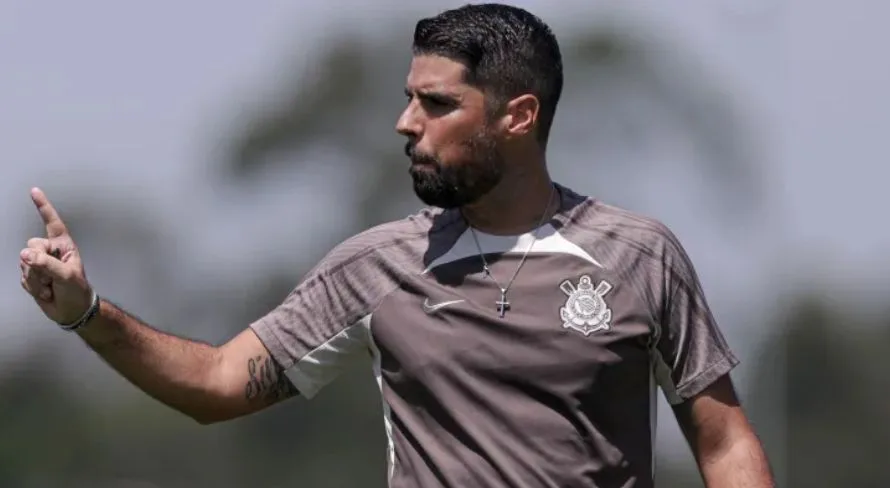 Rizek indica maior problema do Corinthians: “Não é o técnico”