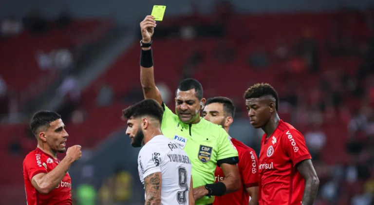 Quesada sugere nova realidade para Yuri Alberto no Corinthians: “Não dá mais”