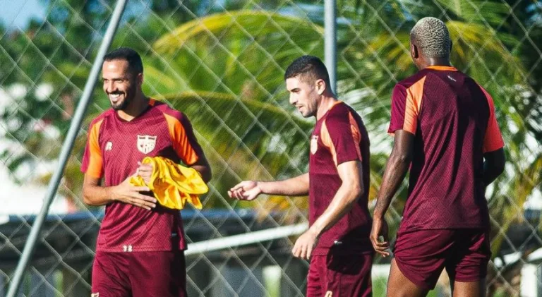 CRB x Amazonas: onde assistir ao jogo do Brasileirão Série B