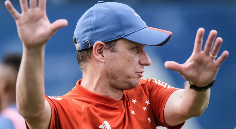 Confira a provável escalação do Cruzeiro diante do Alianza pela Sul-Americana