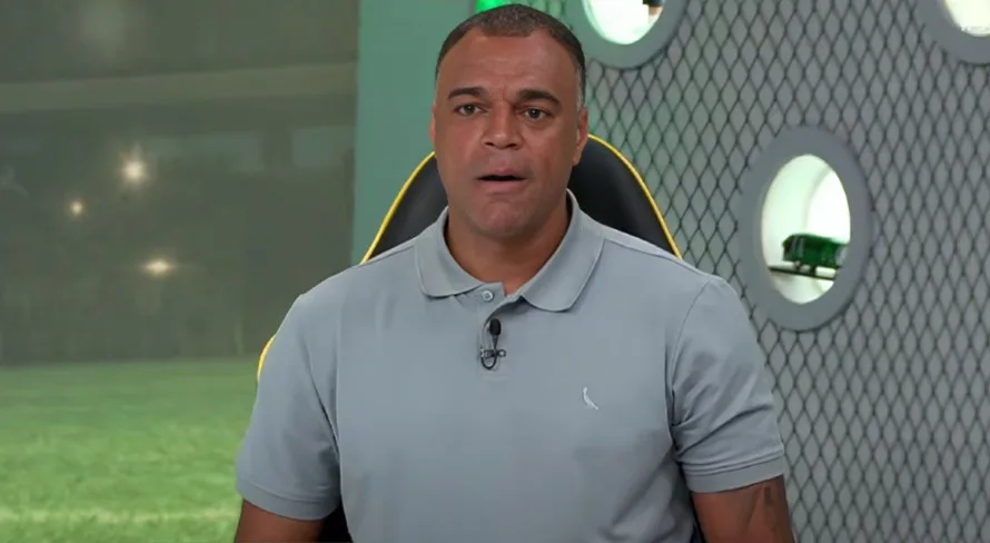Denílson crava time que merece aplausos no futebol brasileiro hoje: “A verdade é essa”