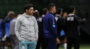 Com Abel Ferreira, Palmeiras tem apenas duas derrotas contra o Santos