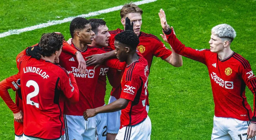 Manchester United perde mais dois zagueiros por lesão; saiba mais