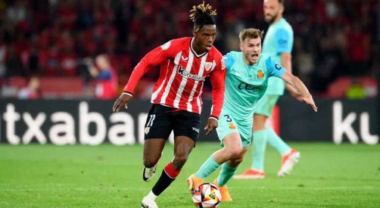 Clubes da Premier League brigam por promessa da La Liga