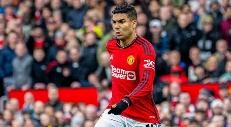 Al-Nassr, de Cristiano Ronaldo, mira contratação de Casemiro, do United