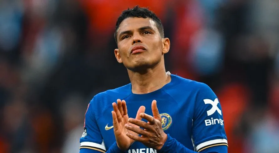 Esposa de Thiago Silva deixa mensagem enigmática nas redes sociais após derrota do Chelsea