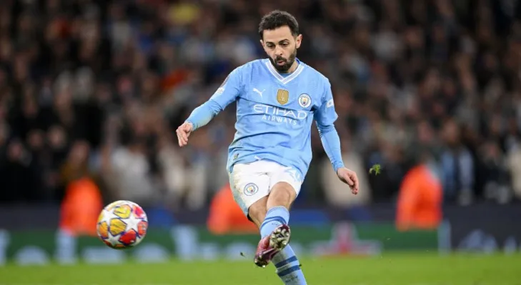 Pep Guardiola não quer perder Bernardo Silva no Manchester City: “É uma joia de jogador” Pep Guardiola não quer perder Bernardo Silva no Manchester City: “É uma joia de jogador”