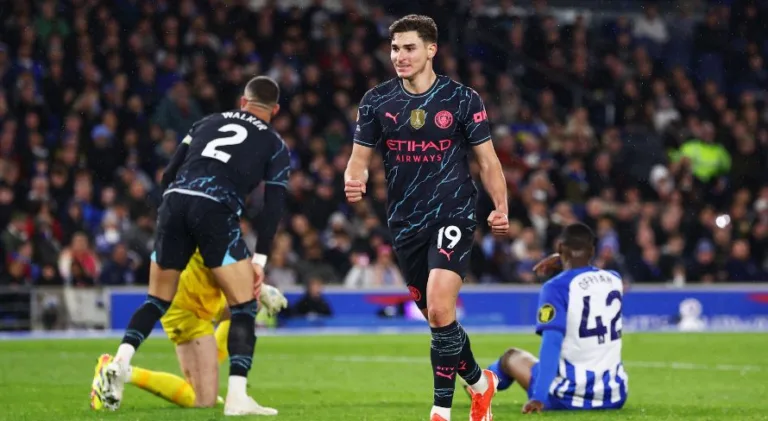 Manchester City atropela o Brighton e alcança vice-liderança da Premier League